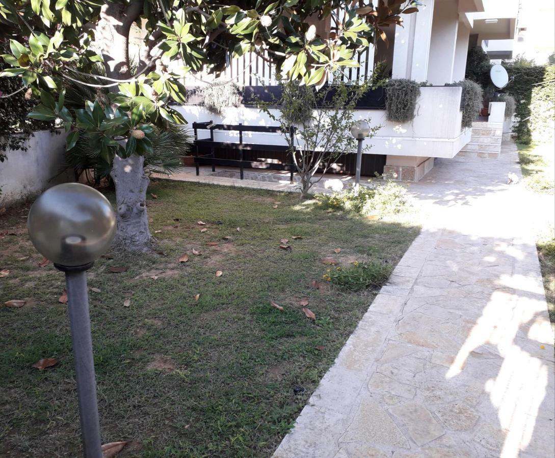 La Tana Di Furby Apartamento Brindisi Exterior foto
